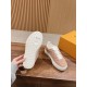 LV SNEAKERS
