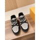 LV SNEAKERS LV SNEAKERS