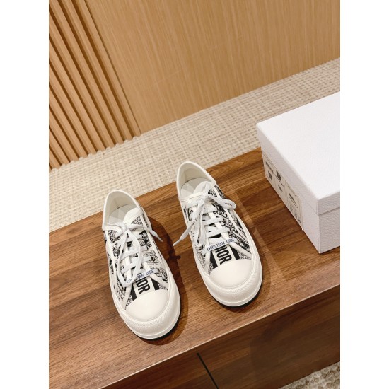 Embroidered Canvas Shoes Embroidered Canvas Shoes