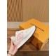 LV SNEAKERS