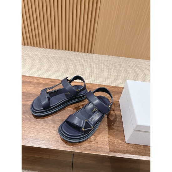 slippers slippers