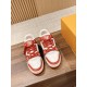LV SNEAKERS