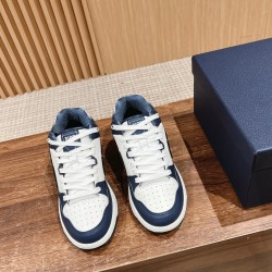 B57 Sneakers