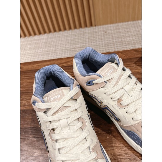 B57 Sneakers B57 Sneakers