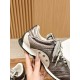 sneakers sneakers