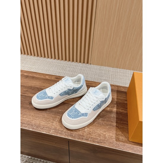 LV SNEAKERS