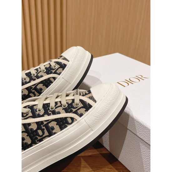 Embroidered Canvas Shoes Embroidered Canvas Shoes