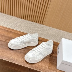 Thick sole Sneakers