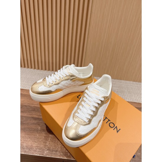 LV SNEAKERS
