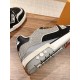 LV SNEAKERS