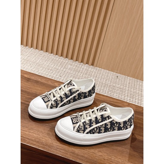 Embroidered Canvas Shoes Embroidered Canvas Shoes