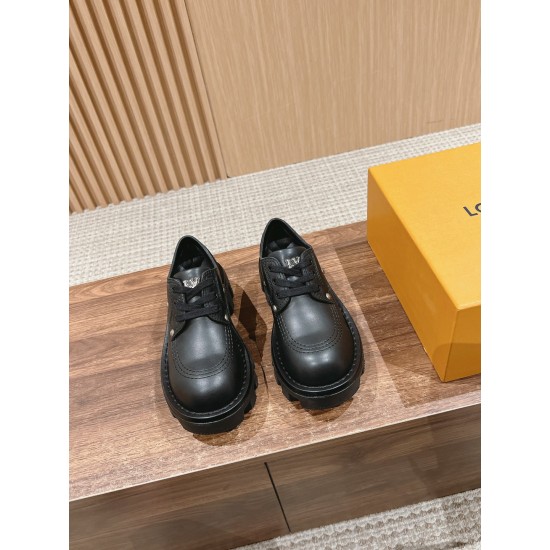 LV Sneakers