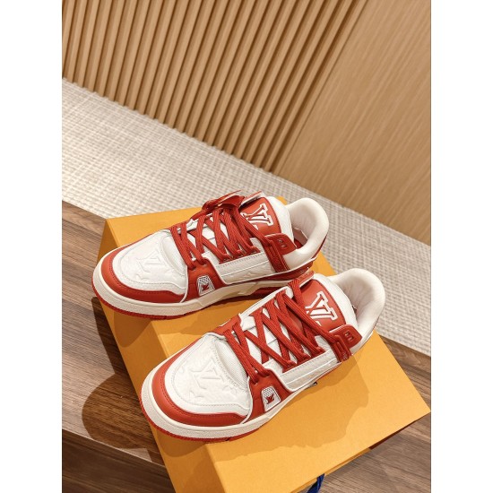 LV SNEAKERS