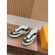 LV SNEAKERS