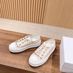 Embroidered Canvas Shoes