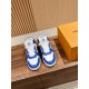 LV SNEAKERS