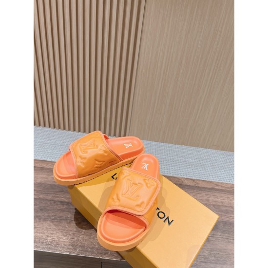 LV SLIPPERS