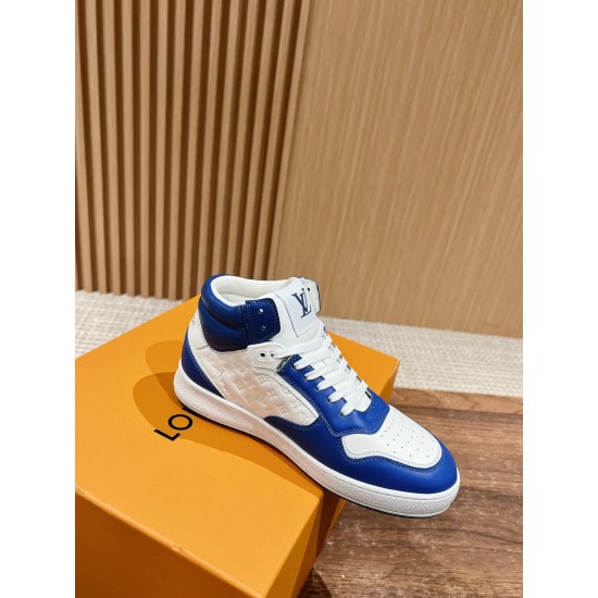 LV SNEAKERS