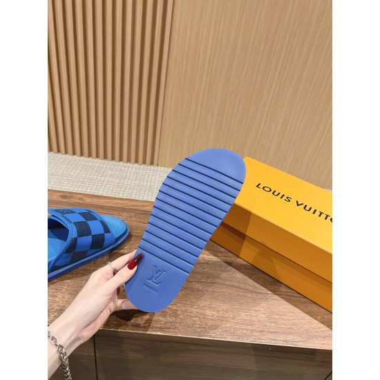 LV SLIPPERS