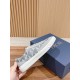 B101 Sneakers