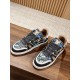LV SNEAKERS