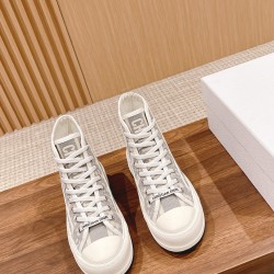 Embroidered Canvas Shoes