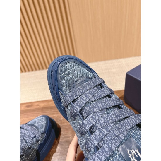sneakers sneakers