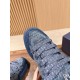 sneakers sneakers