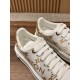 LV SNEAKERS