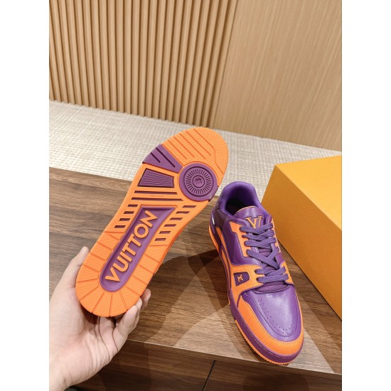 LV SNEAKERS