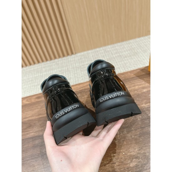 LV Sneakers