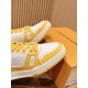 LV SNEAKERS