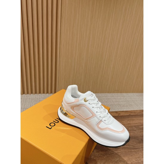 LV SNEAKERS
