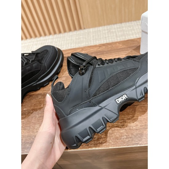 sneakers sneakers