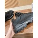 sneakers sneakers
