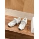 sneakers sneakers
