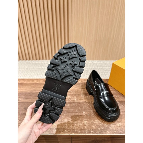 LV Sneakers