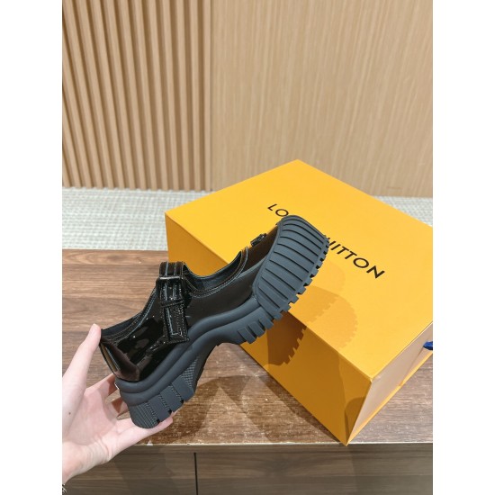 LV Sneakers