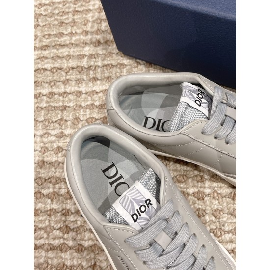 B101 Sneakers