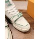 LV SNEAKERS
