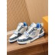 LV SNEAKERS