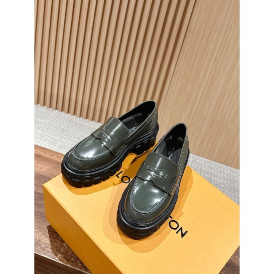 LV Sneakers
