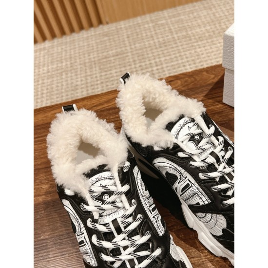 dior chrono sneakers
