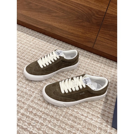 B101 Sneakers
