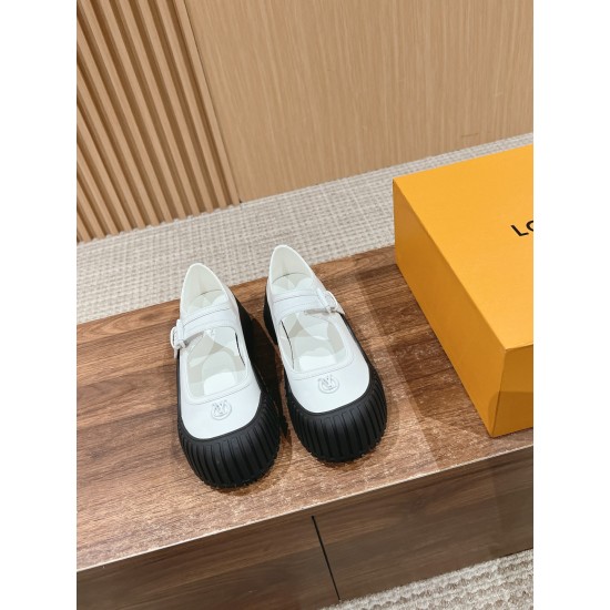 LV Sneakers