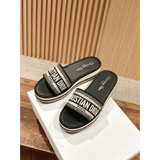slippers slippers