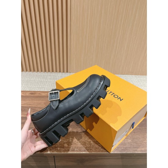 LV Sneakers