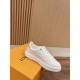 LV SNEAKERS