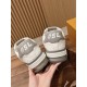 LV SNEAKERS