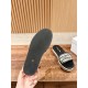 slippers slippers